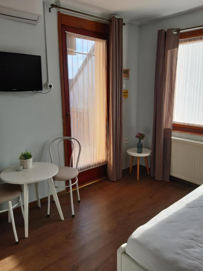 גיולה Nora Apartman מראה חיצוני תמונה